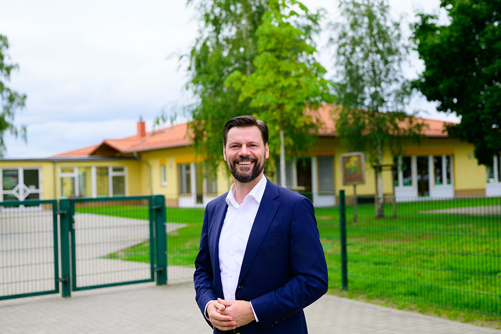 Matthias Rudolph am Hort Wirbelwind.